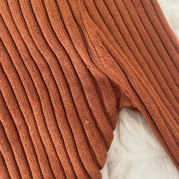 Hera Collection Rust Ribbed Bodysuit - Picture 4 of 7